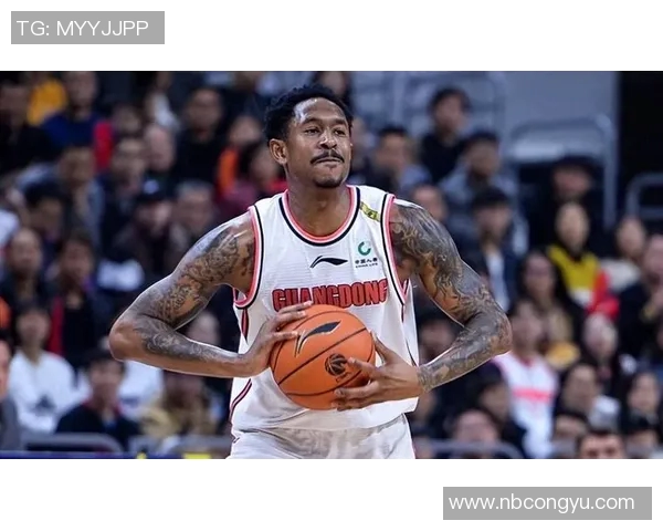 马尚布鲁克斯：从篮球场上的明星到生活中的榜样之路